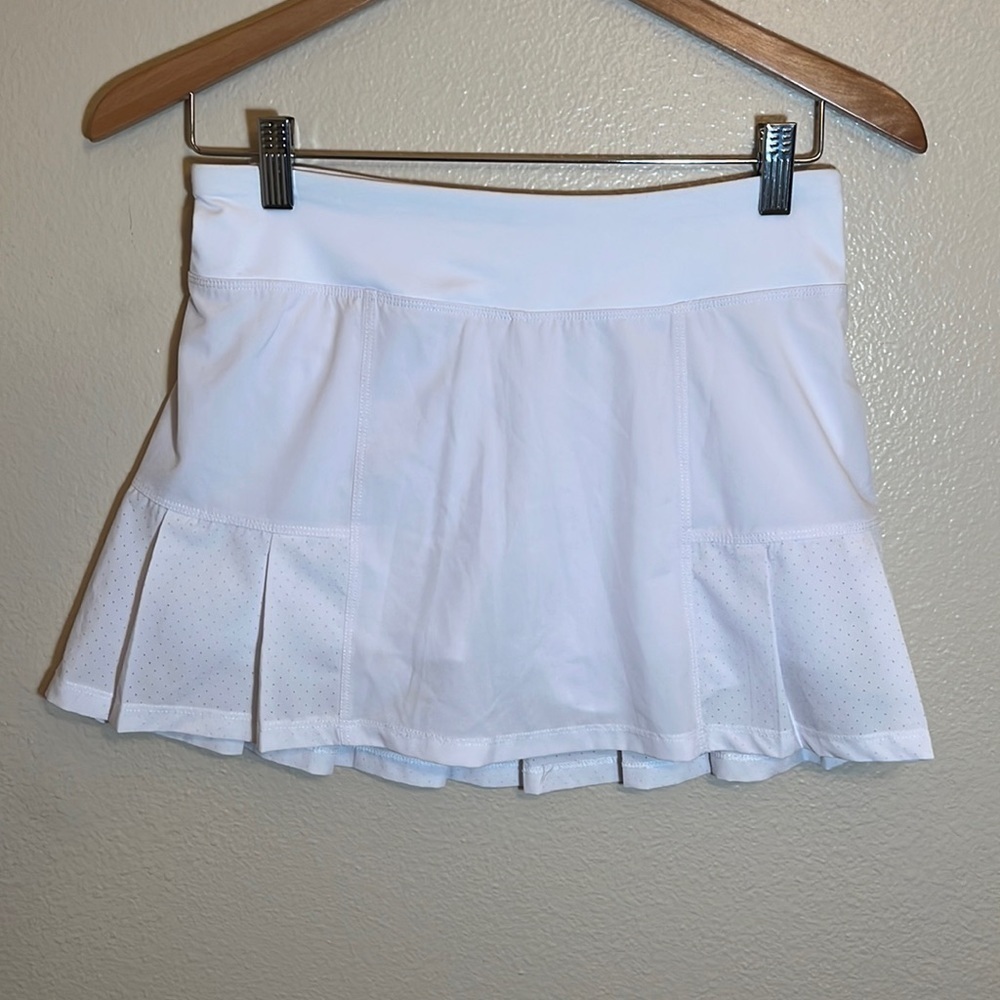 KYODAN White Mini Tennis Skirt